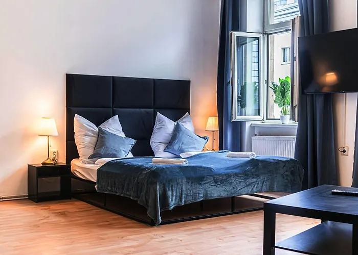 Pleasant 2br Near U6 Station Am Schoepfwerk וינה