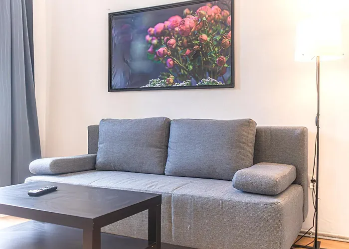 Pleasant 2br Near U6 Station Am Schoepfwerk דירה וינה